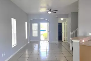 3871 Clubside Pointe Dr, Orlando, FL 32810 - Photo 6