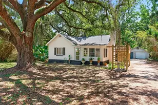 112 N Lake Ave, Leesburg, FL 34748 - Photo 4