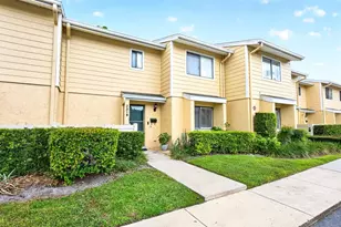 2218 McMahon Ct, Orlando, FL 32812 - Photo 2