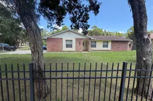 14309 Lake Price Dr, Orlando, FL 32826 - Photo 2