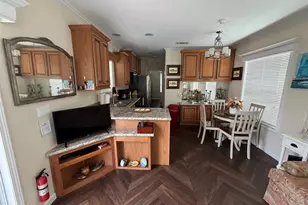 2414 Limewood Ave, Clermont, FL 34714 - Photo 4
