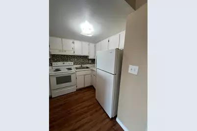 618 Orange Drive #212, Altamonte Springs, FL 32701 - Photo 4