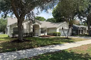 878 High Pointe Cir, Minneola, FL 34715 - Photo 2