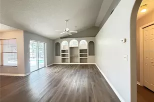 878 High Pointe Cir, Minneola, FL 34715 - Photo 10