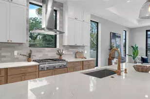 9 E Steele St, Orlando, FL 32804 - Photo 8