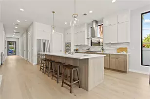 9 E Steele St, Orlando, FL 32804 - Photo 10