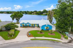 195 Cedarwood Dr, Maitland, FL 32751 - Photo 1