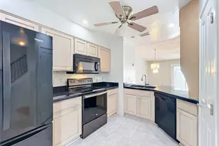 4931 Walden Cir, Orlando, FL 32811 - Photo 10
