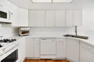 8628 Granada Blvd, Orlando, FL 32836 - Photo 10