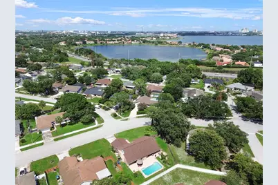 8628 Granada Boulevard, Orlando, FL 32836 - Photo 40