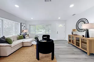 825 E Church Ave, Longwood, FL 32750 - Photo 18