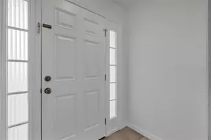 2900 Clarabelle Ct, Kissimmee, FL 34743 - Photo 4