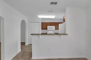 2900 Clarabelle Ct, Kissimmee, FL 34743 - Photo 14