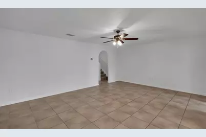 2900 Clarabelle Court, Kissimmee, FL 34743 - Photo 10