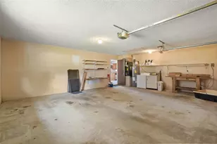 210 N Disston Ave, Clermont, FL 34711 - Photo 24