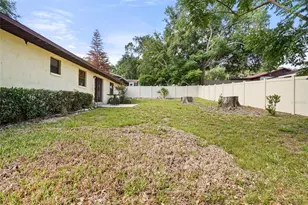 210 N Disston Ave, Clermont, FL 34711 - Photo 26