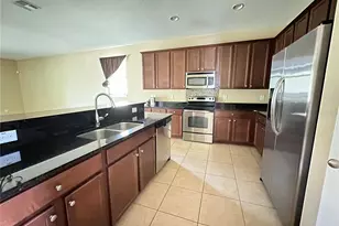 13330 Longacre Dr, Windermere, FL 34786 - Photo 2