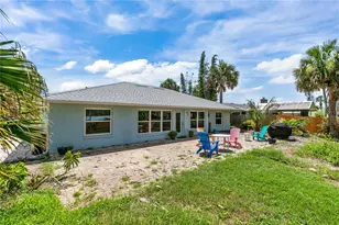 4610 Doris Dr, New Smyrna Beach, FL 32169 - Photo 6