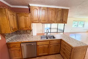 1641 S Valerie Point, Inverness, FL 34452 - Photo 8