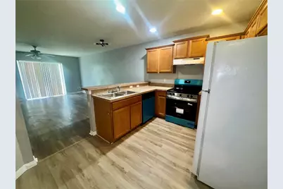 533 Cresting Oak Circle #79, Orlando, FL 32824 - Photo 6
