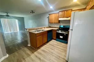 533 Cresting Oak Cir, Orlando, FL 32824 - Photo 6