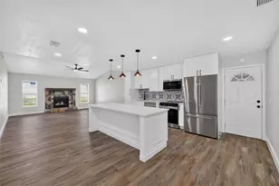 13007 Sydney Rd, Dover, FL 33527 - Photo 6