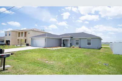 16 Alicante Court, Kissimmee, FL 34758 - Photo 2