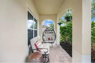 693 Black Eagle Drive, Groveland, FL 34736 - Photo 4
