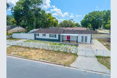 1230 E 1st Avenue, Mount Dora, FL 32757 - Photo 2