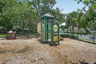 2275 Rambling Oaks Way, Kissimmee, FL 34746 - Photo 44