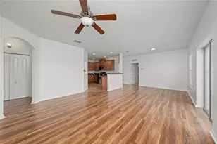 2148 Betsy Ross Ln, Saint Cloud, FL 34769 - Photo 8