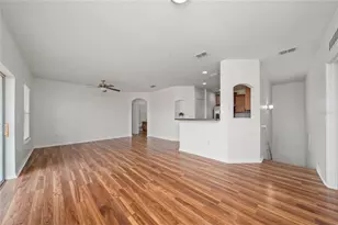 2148 Betsy Ross Ln, Saint Cloud, FL 34769 - Photo 4