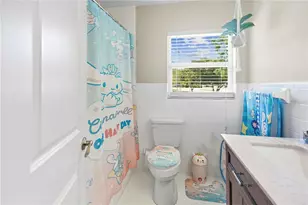 2067 E Barlington Dr, Deltona, FL 32725 - Photo 30