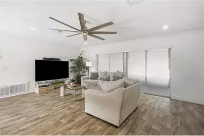 2067 E Barlington Drive, Deltona, FL 32725 - Photo 14