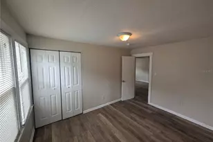 1013 20th Ave S, Saint Petersburg, FL 33705 - Photo 10