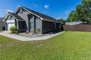 14000 Annhurst Ct, Orlando, FL 32826 - Photo 2