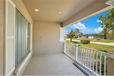 2904 NE 4th Place, Cape Coral, FL 33909 - Photo 4