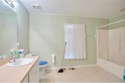 2904 NE 4th Place, Cape Coral, FL 33909 - Photo 26