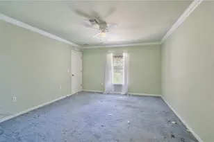 2904 NE 4th Pl, Cape Coral, FL 33909 - Photo 24
