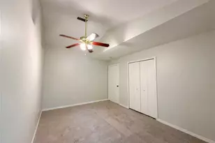 3739 Lake Griffin Rd, Lady Lake, FL 32159 - Photo 16