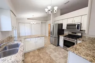 19606 Morden Blush Dr, Lutz, FL 33558 - Photo 12