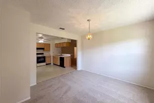 5720 Kneeland Ln, Tampa, FL 33625 - Photo 8