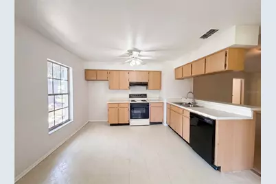 5720 Kneeland Lane, Tampa, FL 33625 - Photo 2