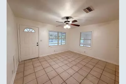 626 S 67th Street, Tampa, FL 33619 - Photo 8