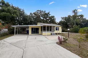 626 S 67th St, Tampa, FL 33619 - Photo 1