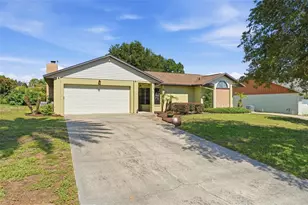 103 Ridgecrest Dr, Eustis, FL 32726 - Photo 2