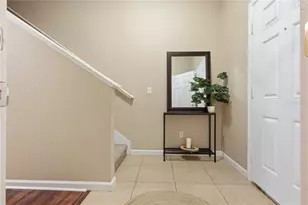 10291 Park Commons Dr, Orlando, FL 32832 - Photo 8