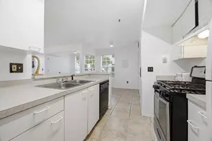 1602 Columbia Arms Cir, Kissimmee, FL 34741 - Photo 2