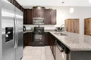 2145 Valencia Blossom St, Clermont, FL 34711 - Photo 6