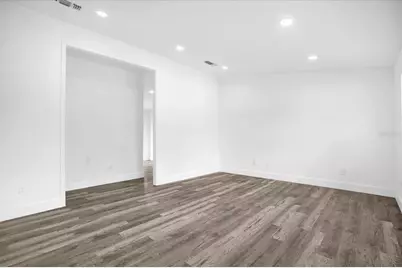 1730 Avenue C NE, Winter Haven, FL 33881 - Photo 2